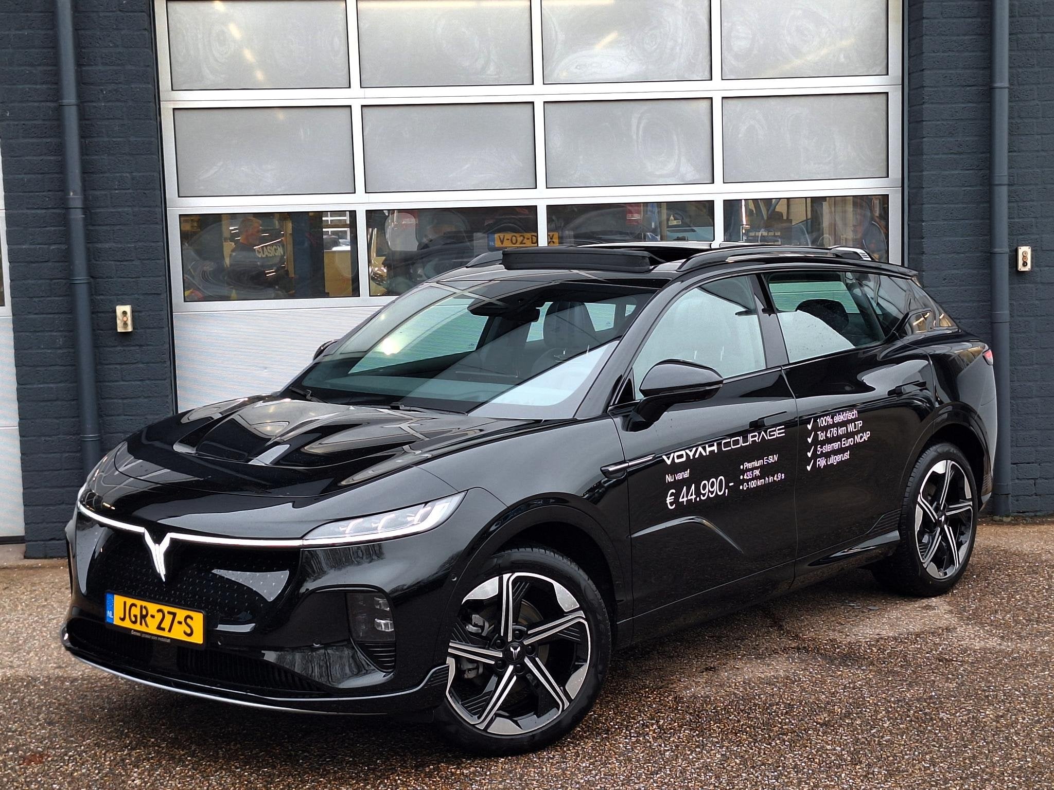 VOYAH Courage Performance Edition | Panoramadak | 360 Came, Auto's, Voyah, Automaat, 12 maanden, 435 pk, 2202 kg