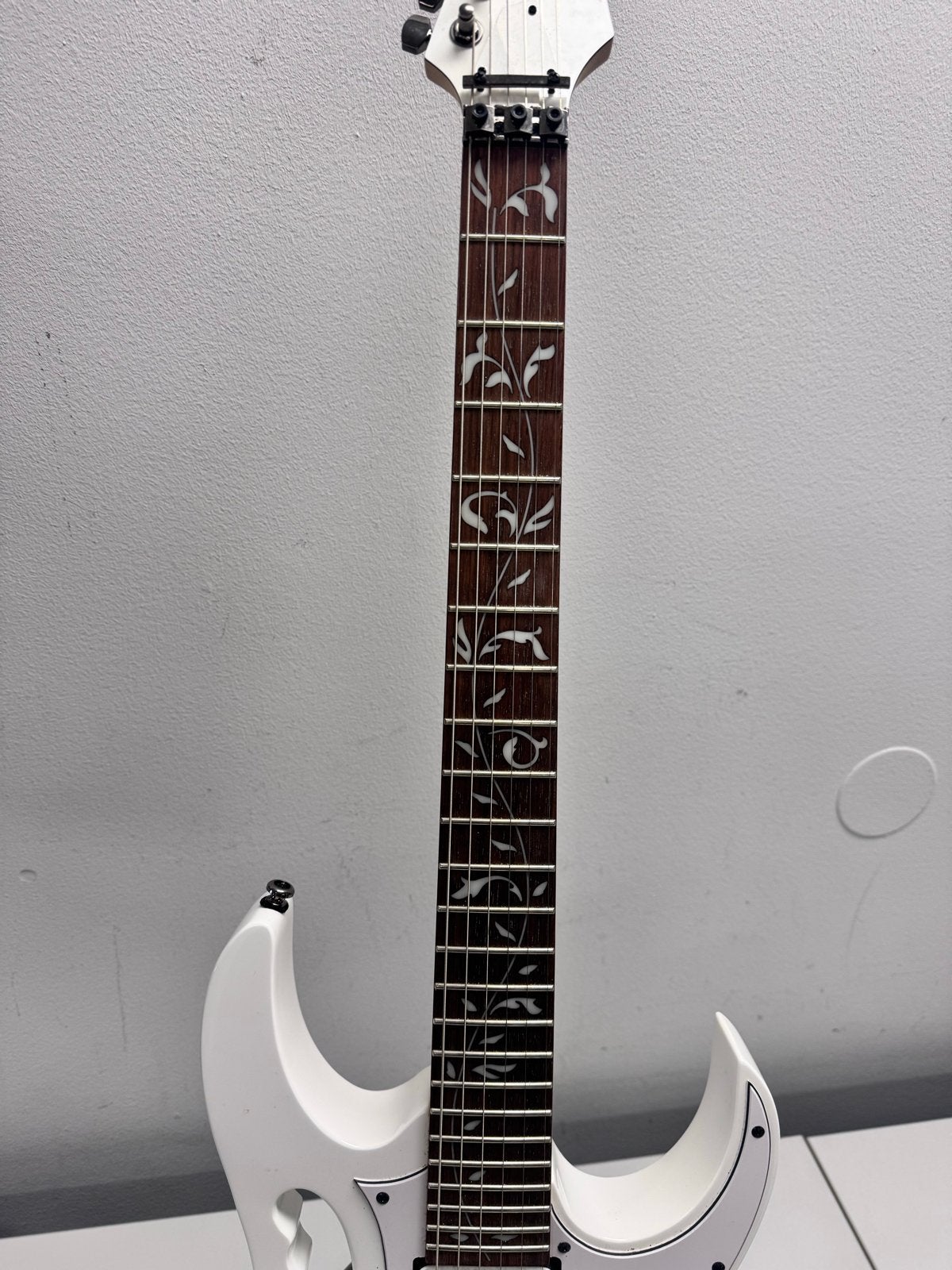 Ibanez JEMJR Steve Vai Signature gitaar met gig bag, Ophalen of Verzenden, Gebruikt, Solid body, Ibanez