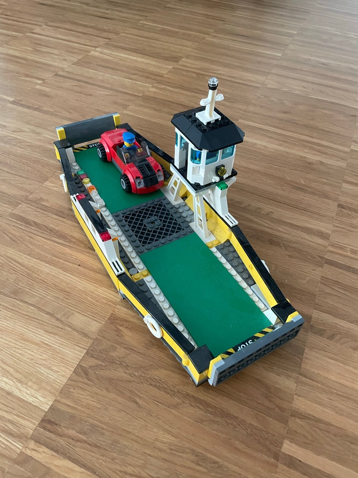 LEGO City Veerboot 60119 met auto en minifiguren, Ophalen of Verzenden, Zo goed als nieuw, Overige merken