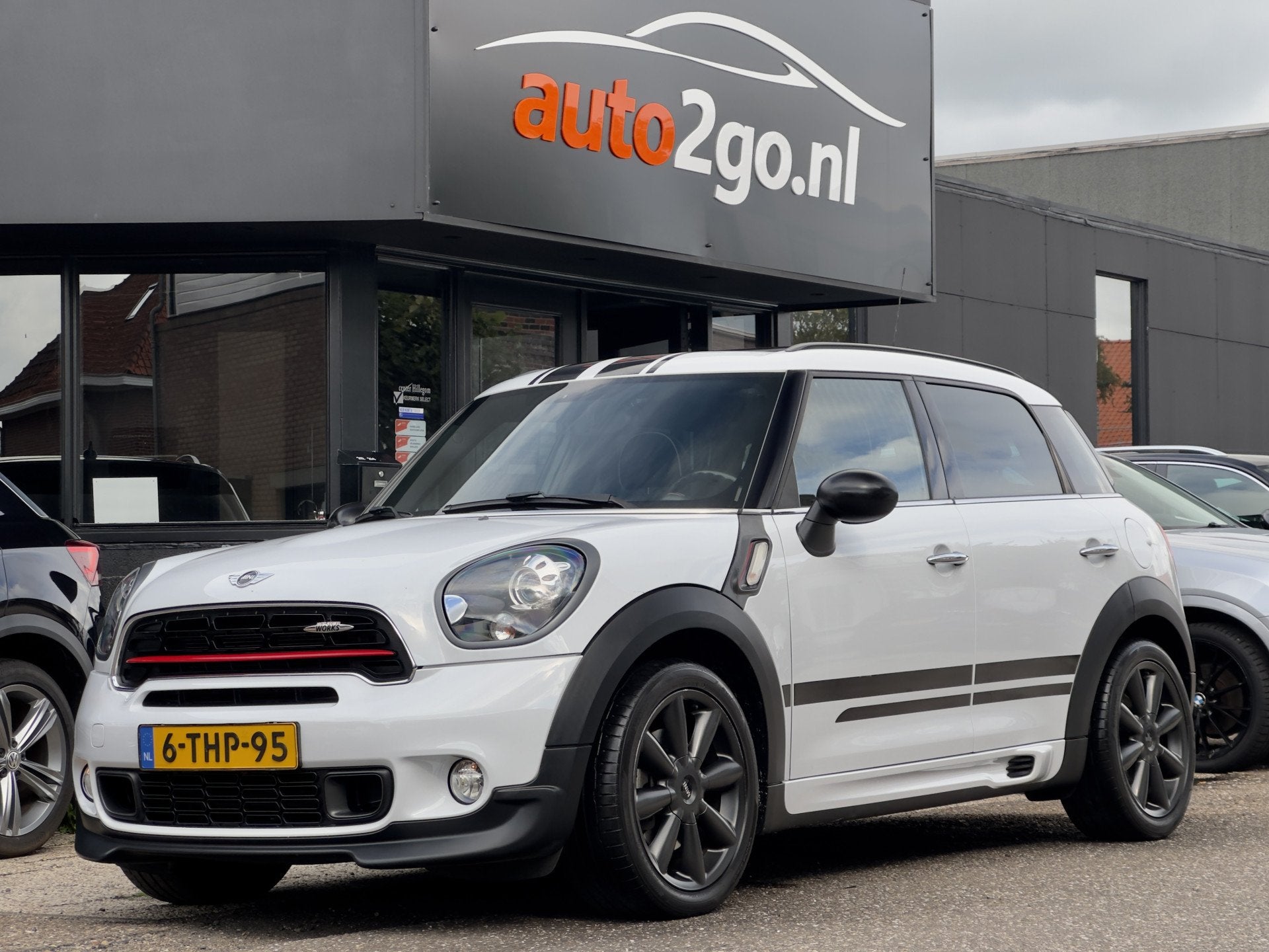 MINI Countryman 1.6 Cooper S WORKS-DESIGN 101D.KM! PANODAK L, Voorwielaandrijving, Gebruikt, Wit, Handgeschakeld