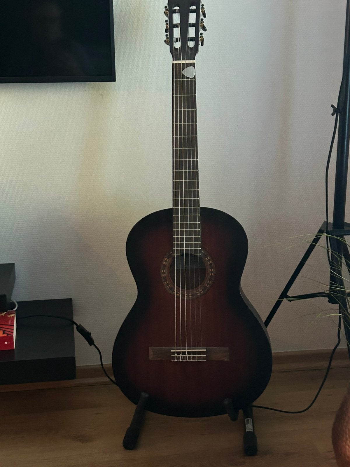 La Mancha Romero Granito 33-N-MB gitaar+standaard.Als nieuw, Ophalen, Zo goed als nieuw, Klassieke of Spaanse gitaar