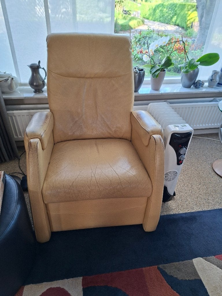 Relax fauteuil, Ophalen, Gebruikt, Minder dan 75 cm, Leer