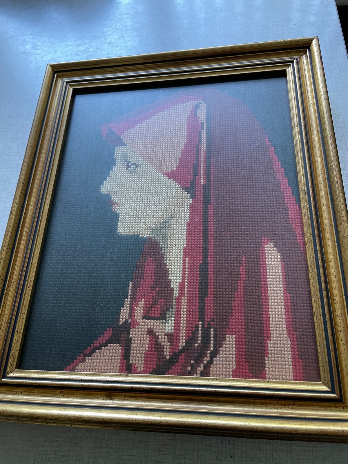 Ingelijst borduurwerk: Vrouwelijk Portret, Antiek en Kunst, Kunst | Schilderijen | Klassiek, Ophalen of Verzenden