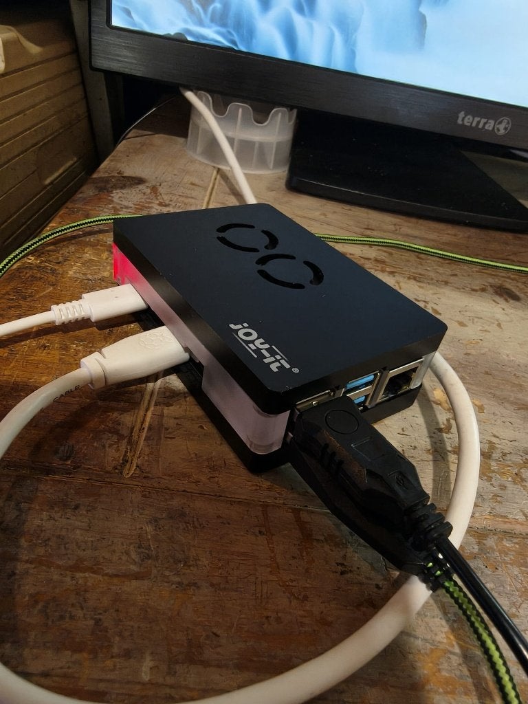 3 Raspberry Pi computers+accessoires + Camera + Startklaar, Ophalen of Verzenden, Zo goed als nieuw