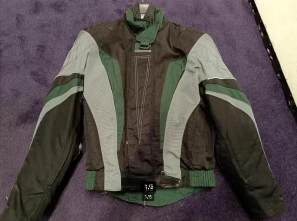Clover motorjas maat S high performance wind waterproof, Motoren, Jas | textiel, Ophalen of Verzenden, Tweedehands