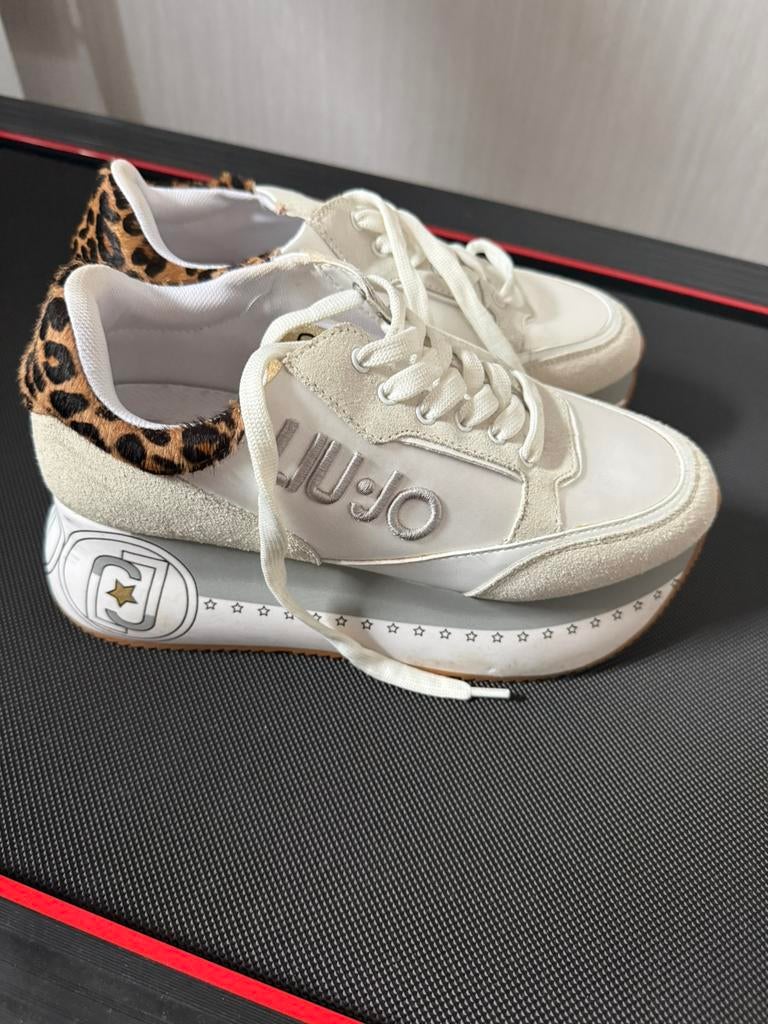 Liu Jo maat 38 sneakers, Ophalen of Verzenden, Zo goed als nieuw, Sneakers of Gympen