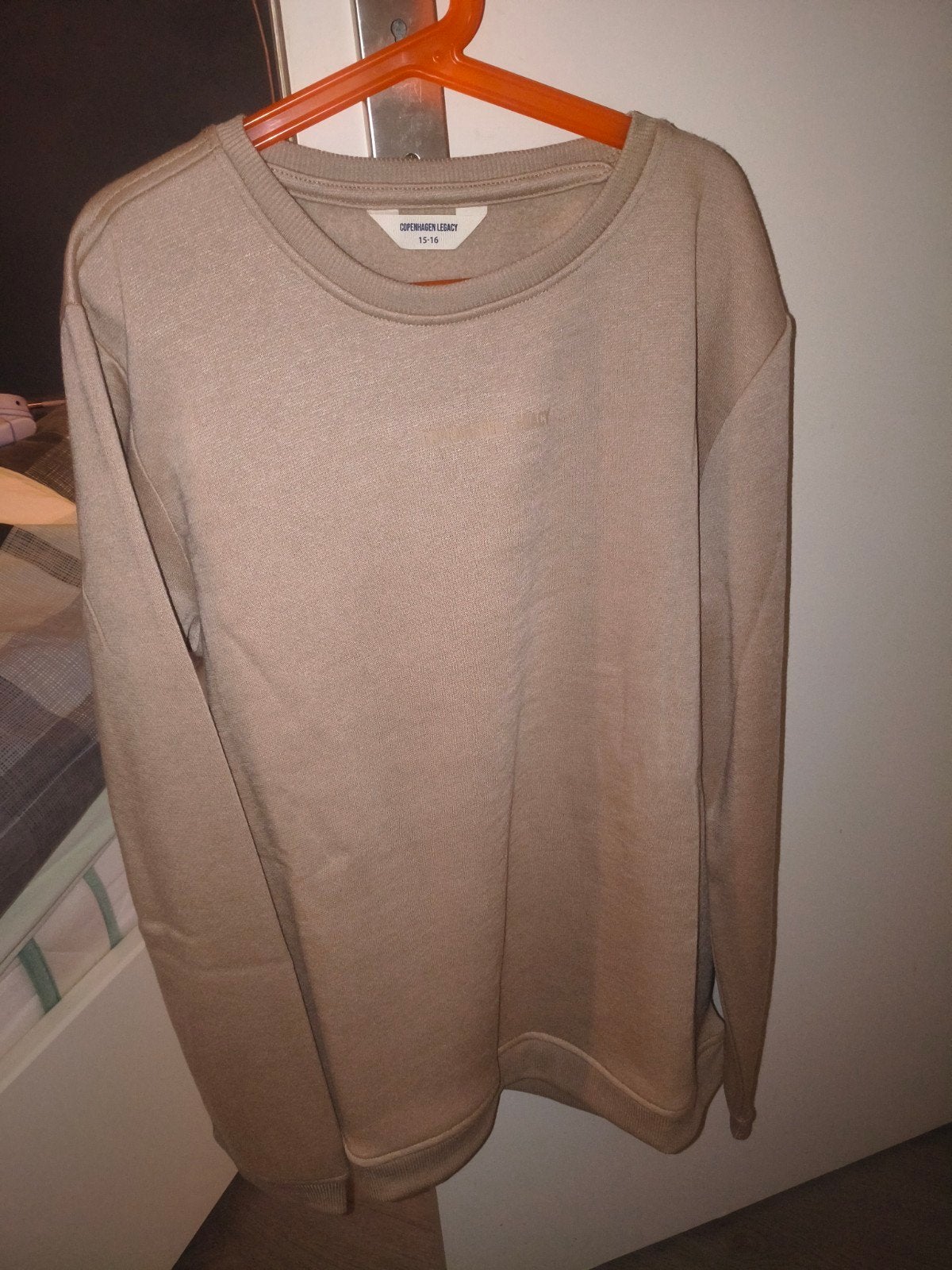 2 Nieuwe Copenhagen Truien - Zwart & Beige - Maat 170/176, Kinderen en Baby's, Kinderkleding | Maat 170, Copenhagen, Jongen of Meisje