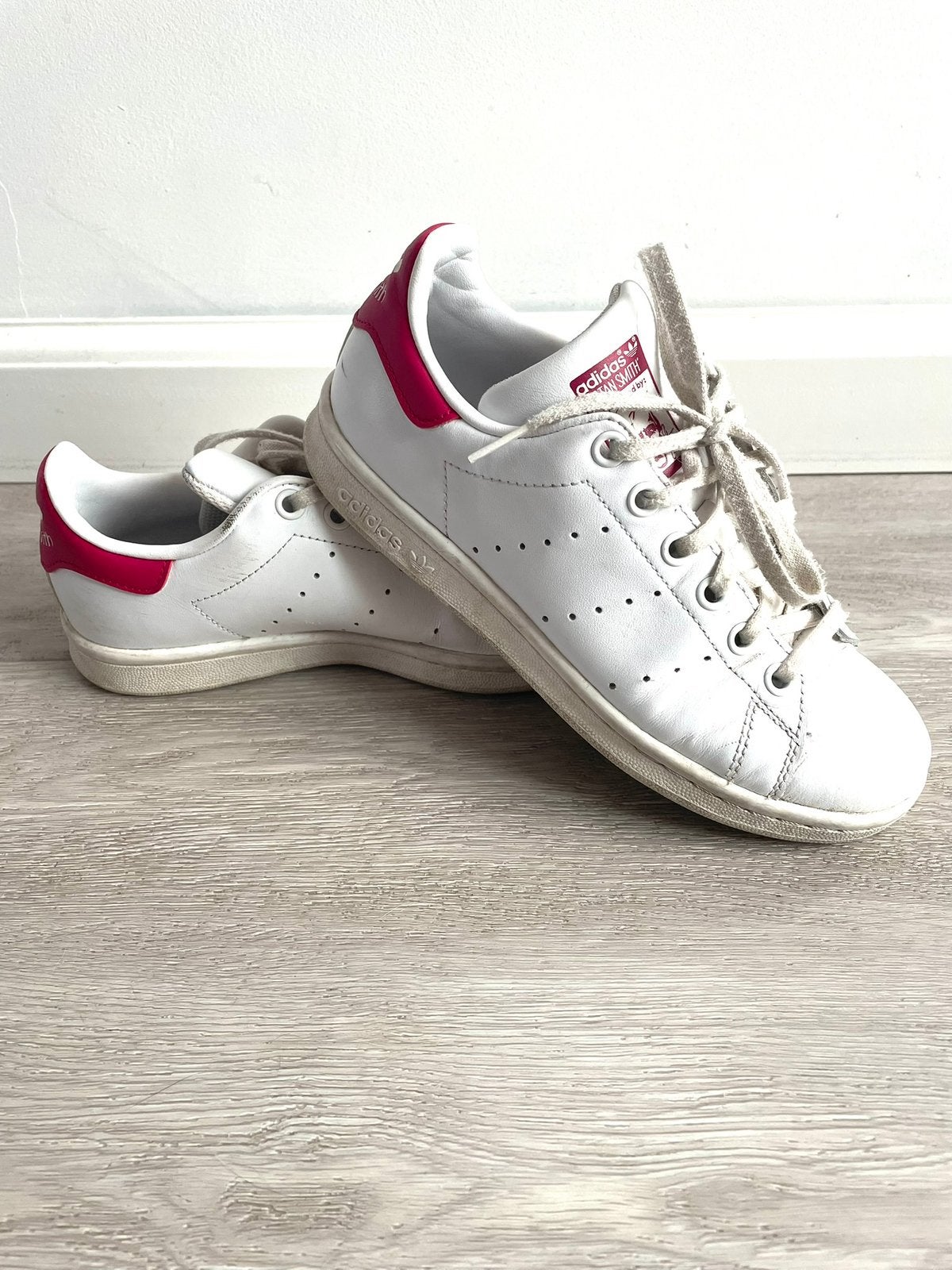 Mooie Stan Smith ADIDAS, maat 35,5, Ophalen of Verzenden, Zo goed als nieuw, Jongen of Meisje
