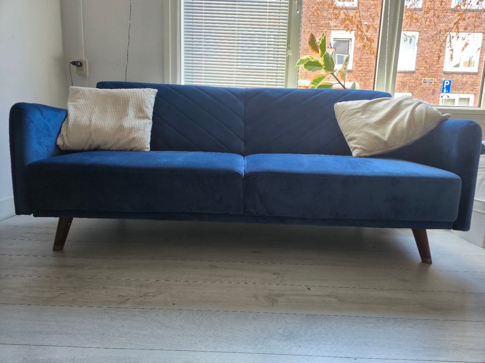 Comfortabele blauwe slaapbank - Zo goed als nieuw, Ophalen, Zo goed als nieuw, Tweepersoons