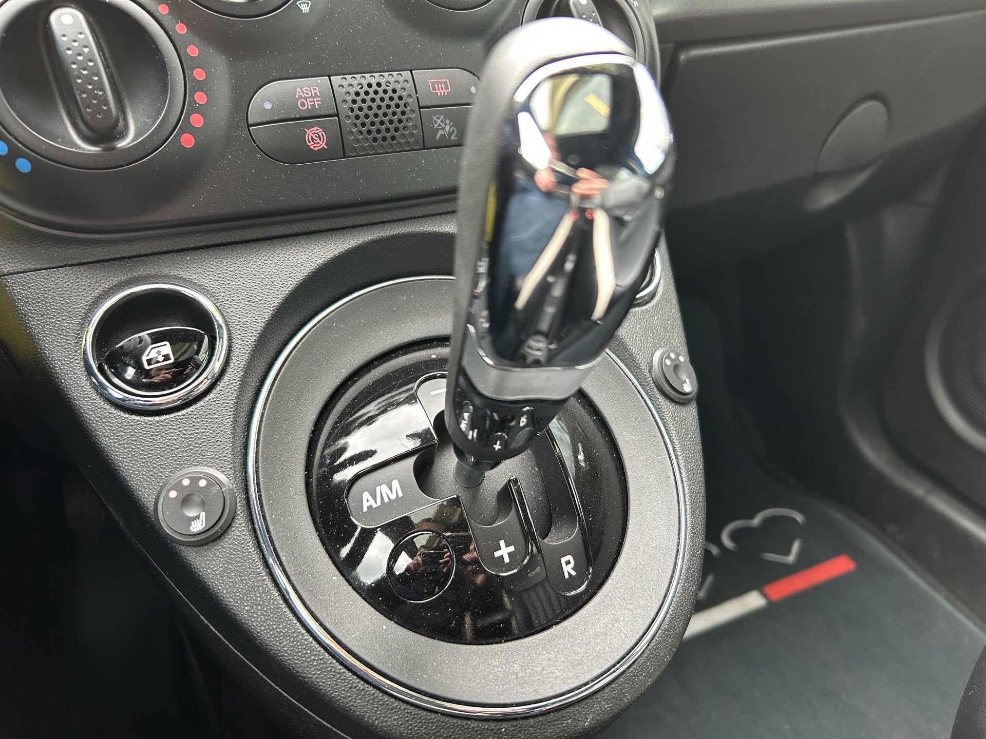 Foto 18 van Fiat 500 0.9 TwinAir Turbo Sport | Automaat | Panoramadak |