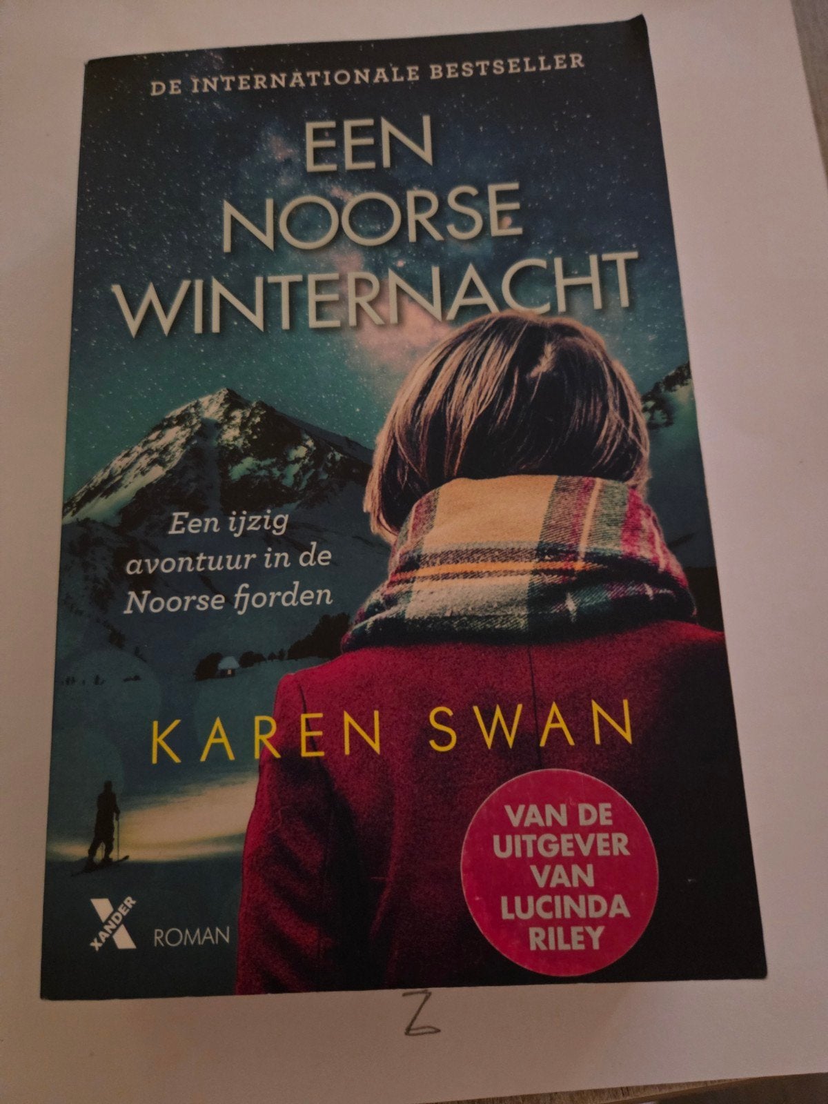 Een Noorse Winternacht - Karen Swan (Roman), Ophalen of Verzenden, Zo goed als nieuw, Karen Swan