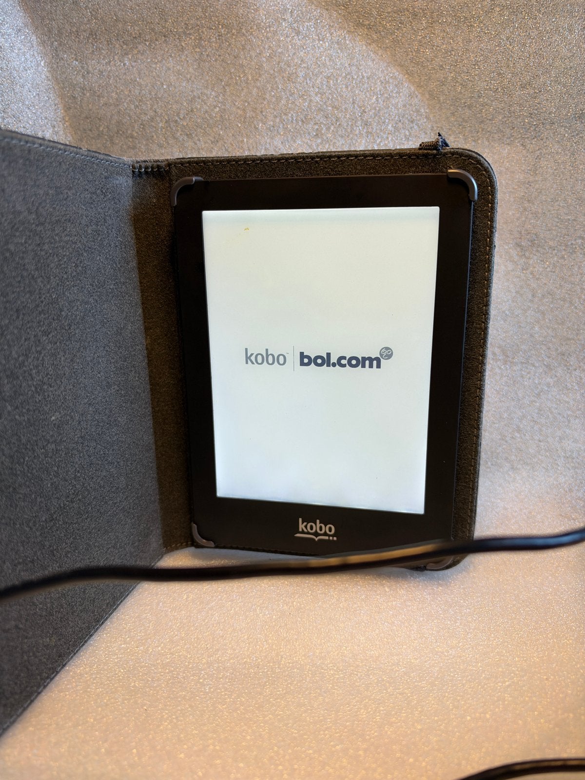 Kobo Glo E-Reader, Gebruikt, KOBO., Ophalen of Verzenden, Touchscreen