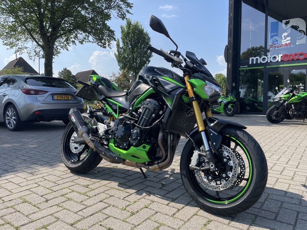 KAWASAKI Z900 SE, Bedrijf, Naked bike