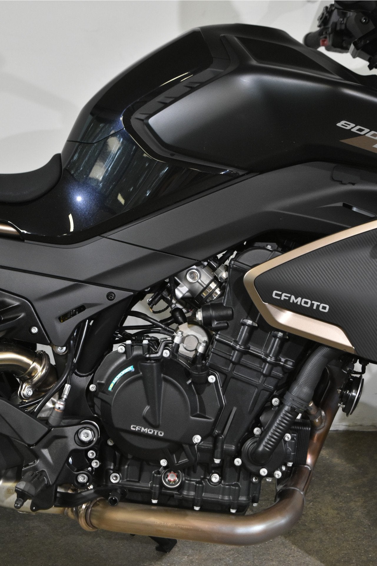 CFMOTO 800 NK ADVANCED (bj 2024), Bedrijf, Meer dan 35 kW, Overig, LED Verlichting
