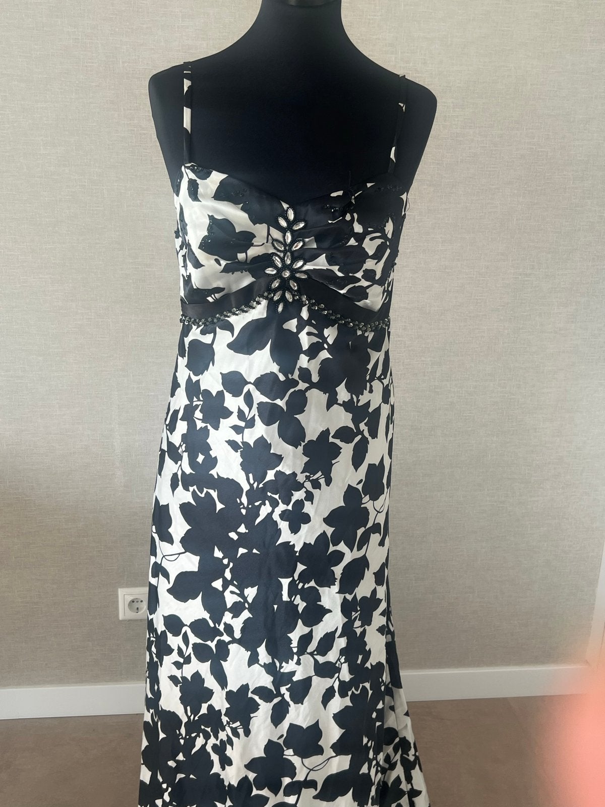 Elegant zwart-wit avondjurk met bolero, Kleding | Dames, Zwart, Ophalen of Verzenden, Maat 36 (S), Gedragen