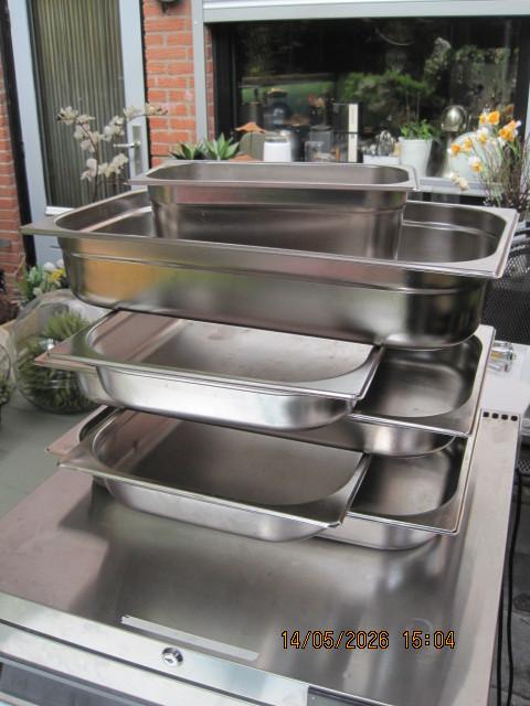 gastronorm rvs bakken in 1 koop (390), Huis en Inrichting, Overige typen, Ophalen of Verzenden, Gebruikt, Metaal