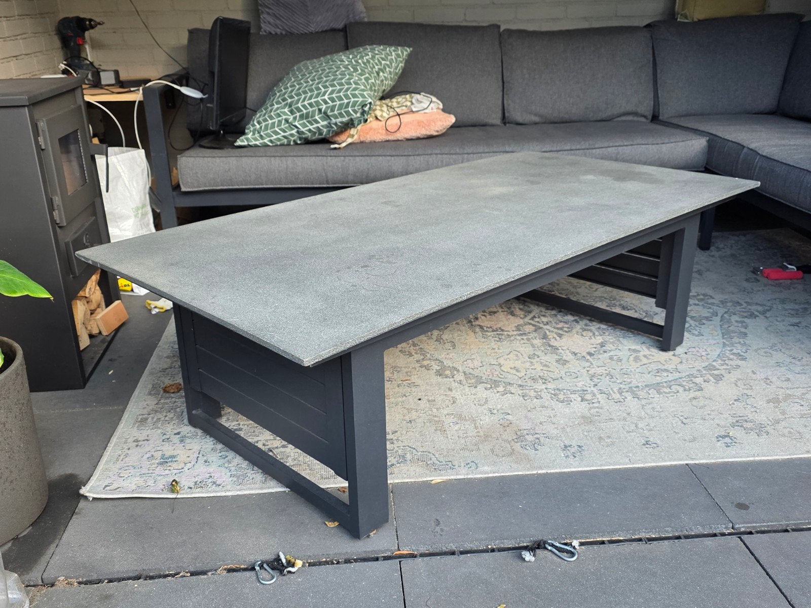 Jysk Vonge salon tafel - in hoogte verstelbaar, Ophalen, Gebruikt, Rechthoekig, Aluminium