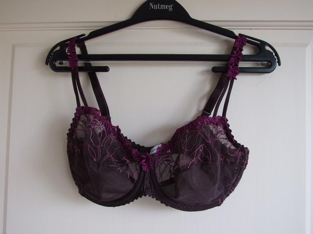 Marie Jo bruin lingeriesetje 75 D 38, Marie Jo, Ophalen of Verzenden, Bruin, Setje