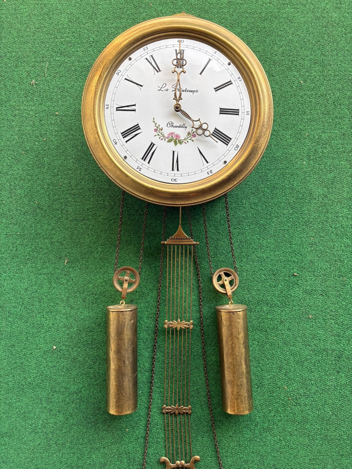 Le Printemps Chantilly mechanise wandklok, Antiek en Kunst, Ophalen