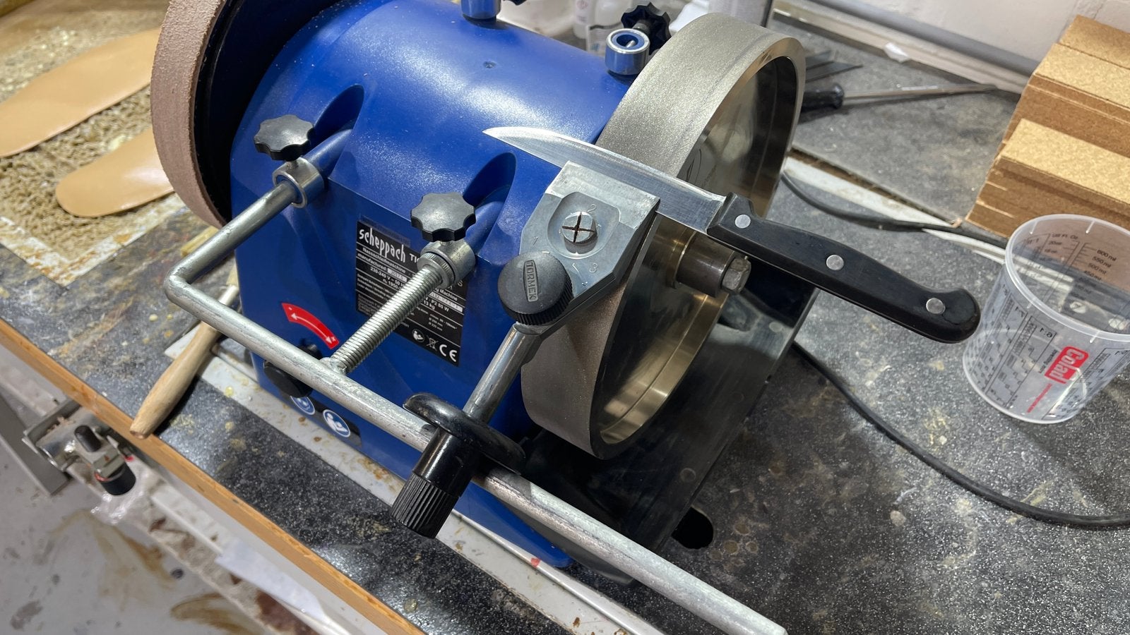 Scheppach Tiger 3000VS Natslijpmachine, Doe-het-zelf en Verbouw, Gereedschap | Slijpmachines, Ophalen, Gebruikt, Minder dan 700 watt