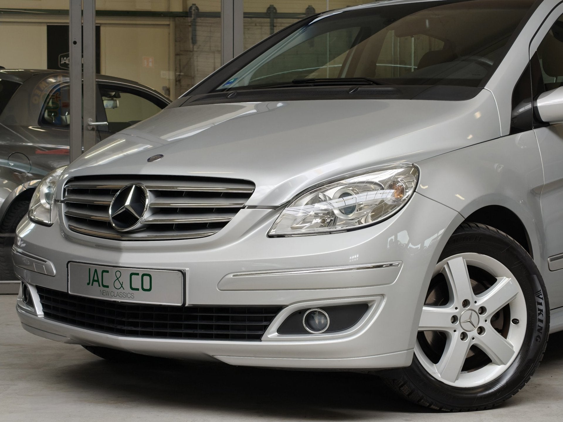 Mercedes-Benz B-klasse 170 Avantgarde, Auto's, Voorwielaandrijving, Dealer onderhouden, Gebruikt, Zwart