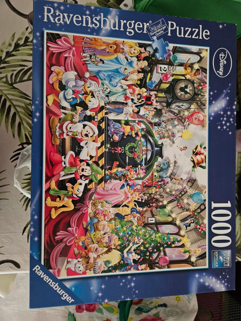 Ravensburger Disney Kerstpuzzel 1000 stukjes, Ophalen, 500 t/m 1500 stukjes, Gebruikt, Legpuzzel