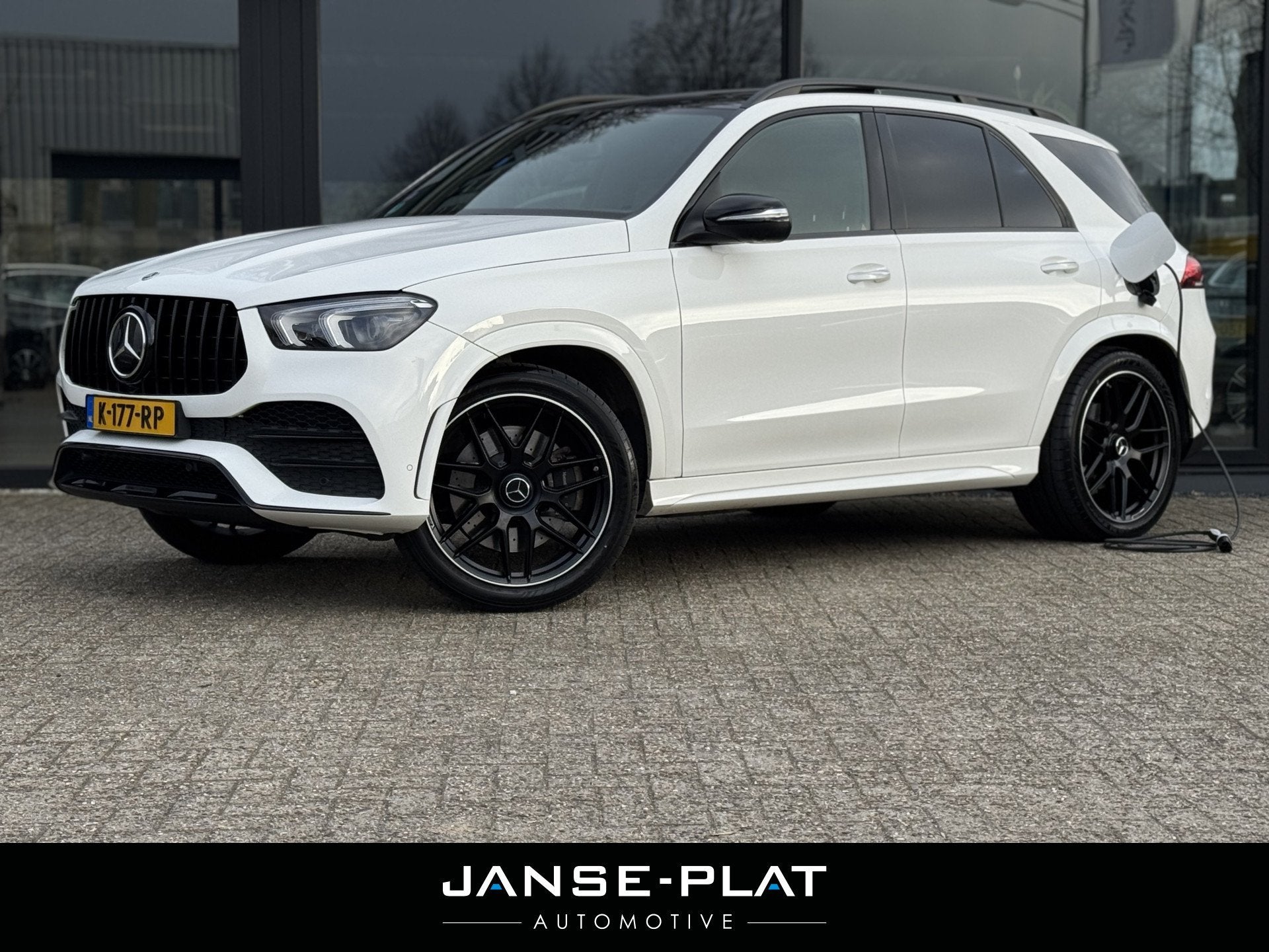 Mercedes-Benz GLE 350 e 4MATIC AMG Luchtvering | Trekhaak |, Auto's, Mercedes-Benz, Automaat, Gebruikt, 4 cilinders, Met garantie (alle)