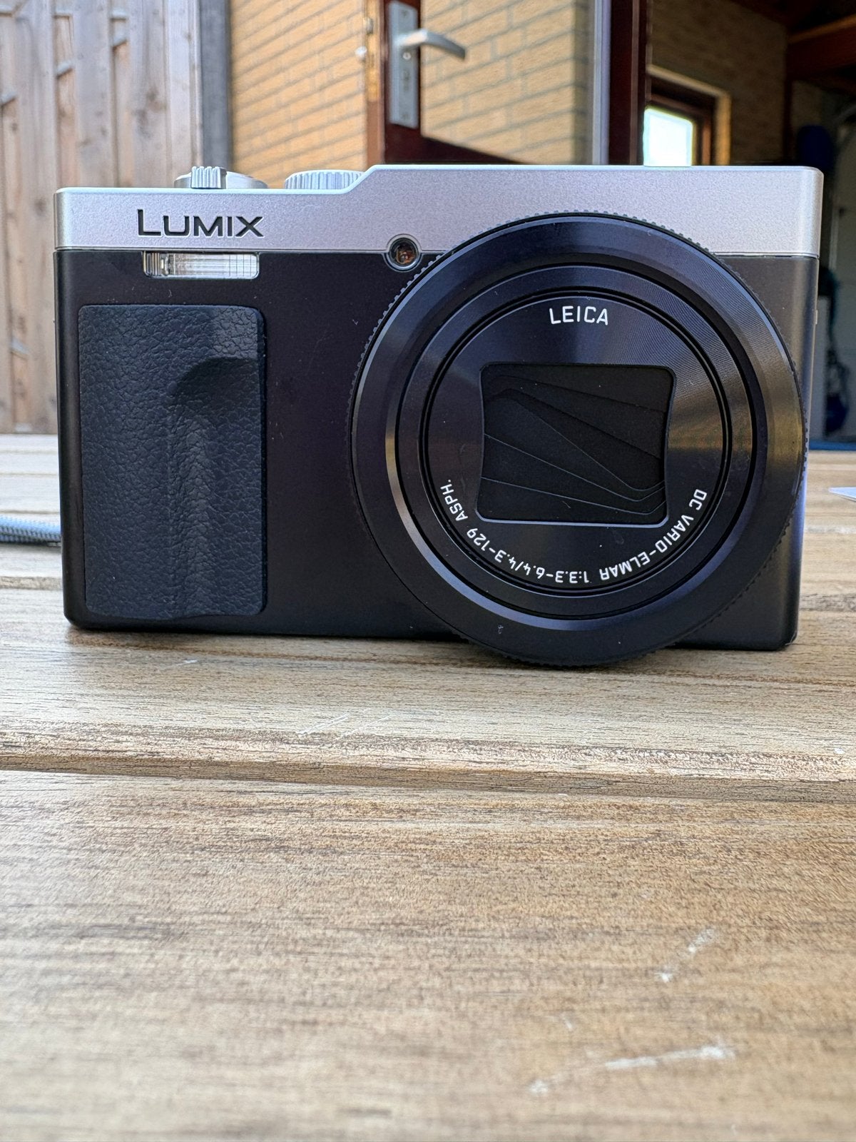 Panasonic Lumix TZ99 Zilver incl. garantie/sd/tas/doos, Panasonic, Ophalen of Verzenden, Zo goed als nieuw, Compactcamera