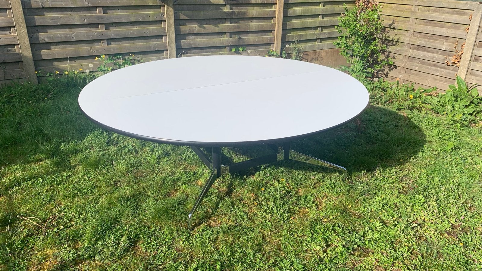 Vitra Eames Segmented Tafel rond, Huis en Inrichting, Tafels | Eettafels, Gebruikt, 150 tot 200 cm, Rond, Ophalen of Verzenden