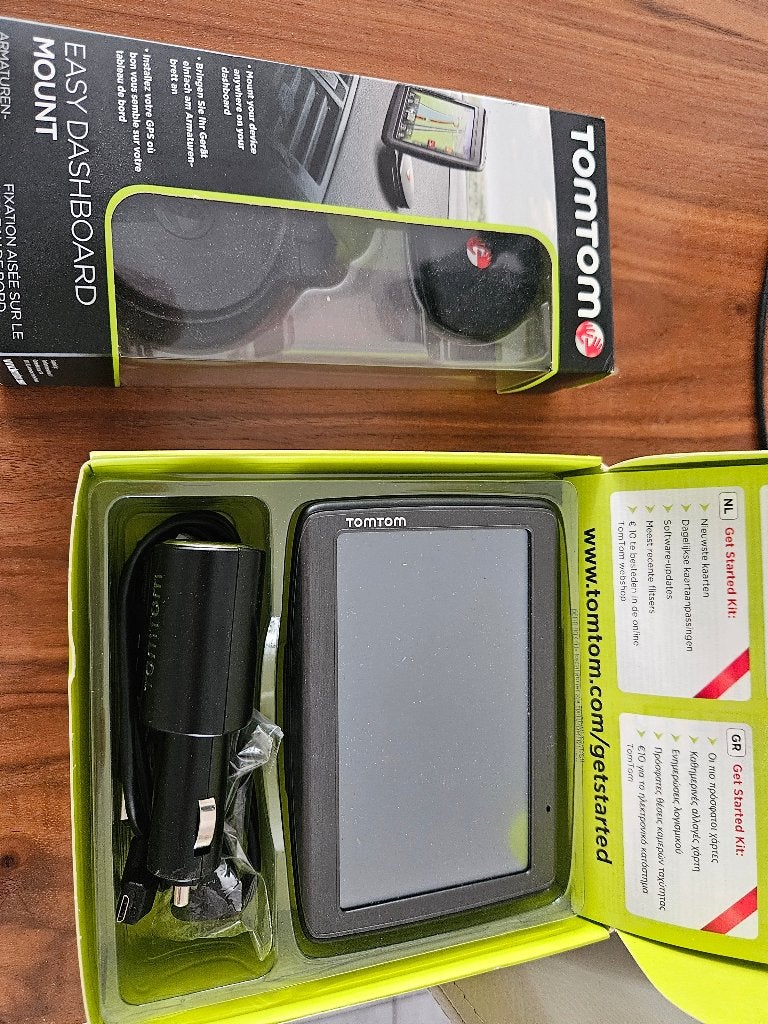 Tom Tom navigatiesysteem, Ophalen, Nieuw