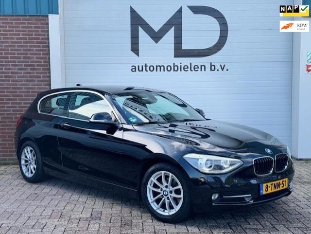 BMW 1-serie 118d Executive Sport line - Automaat - LED -Navi, Euro 5, Zwart, Zwart, Origineel Nederlands