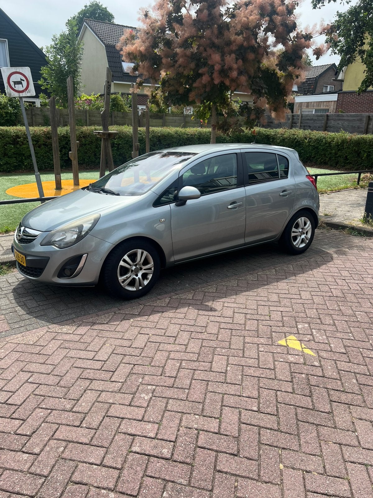 Opel Corsa 1.3 Cdti 70KW 5D 2013 Grijs, Auto's, Voorwielaandrijving, Euro 5, Leder en Stof, Origineel Nederlands