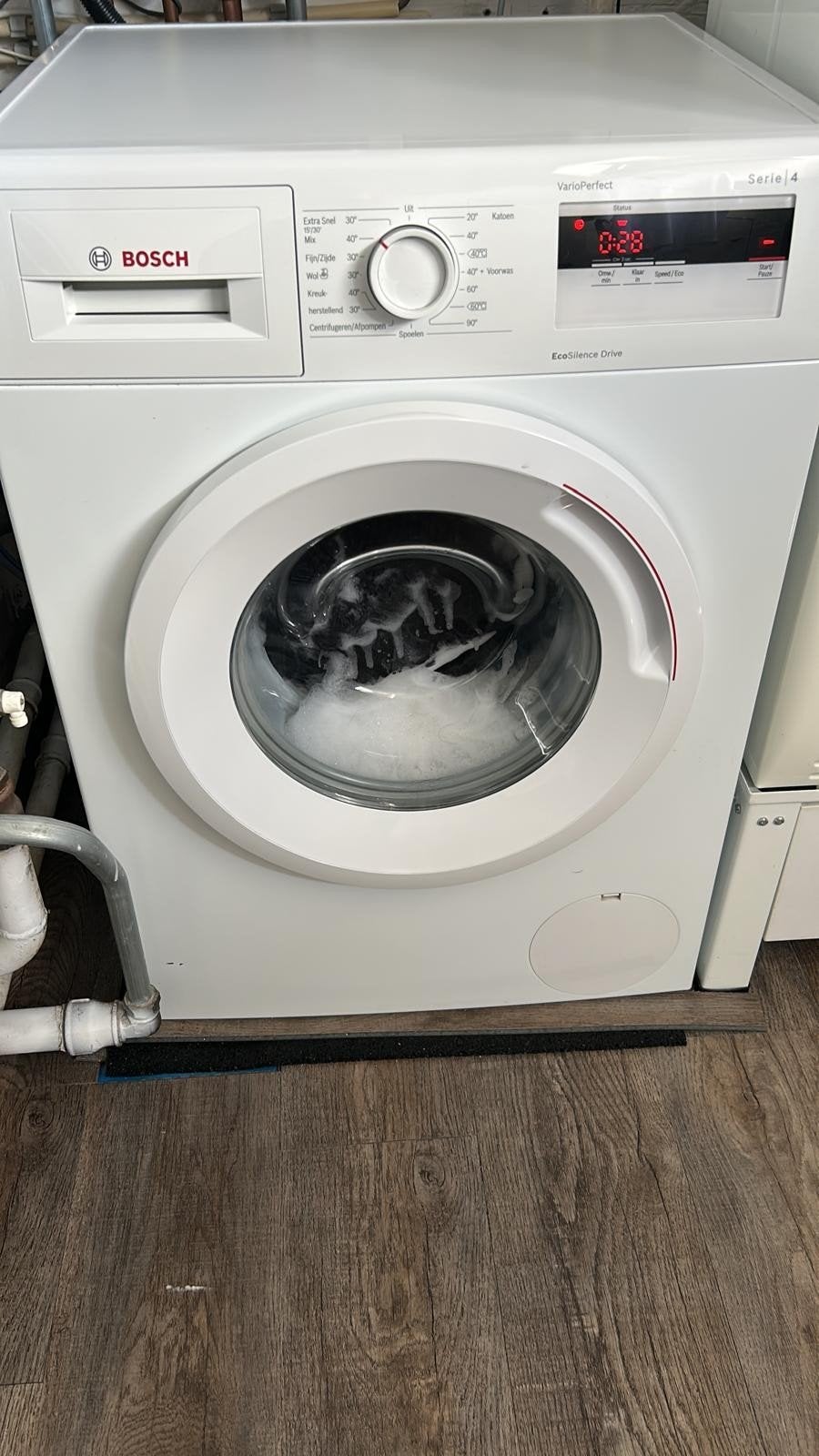 Bosch Wasmachine Vario serie-4, Witgoed en Apparatuur, Wasmachines, Ophalen, Handwasprogramma, Zo goed als nieuw, Voorlader
