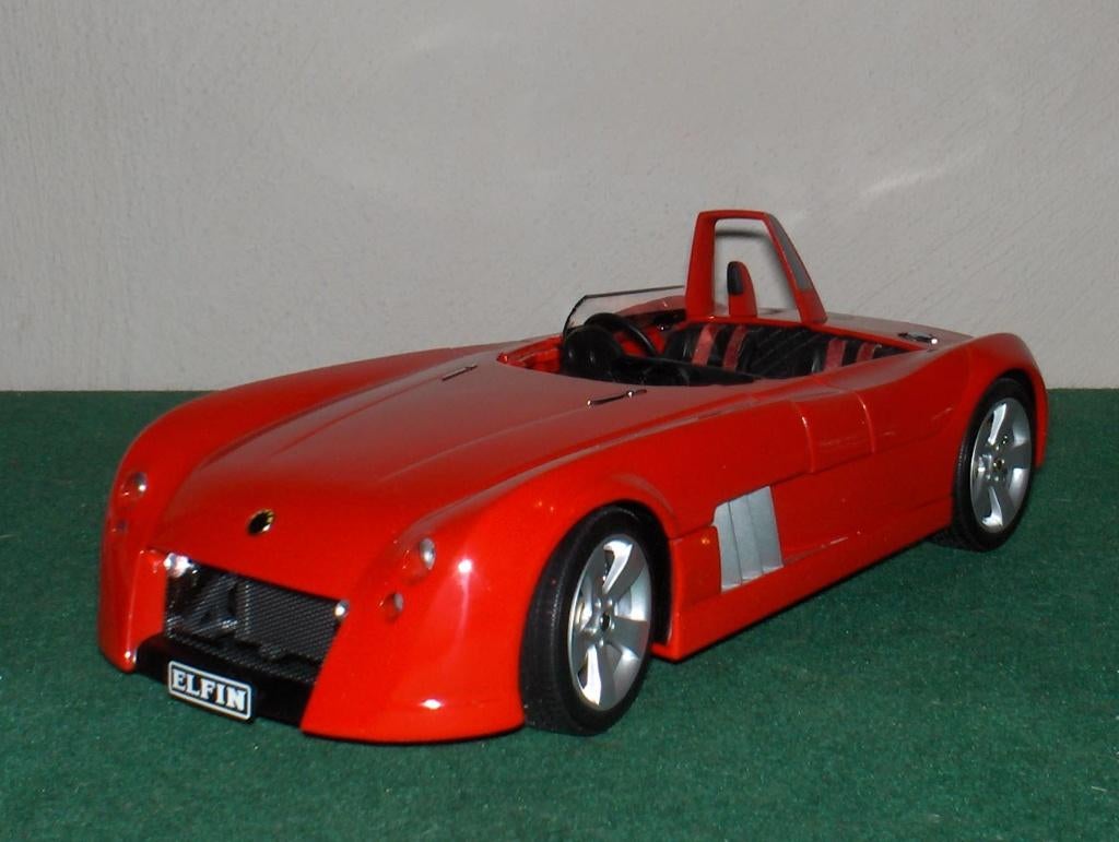 1/18 Elfin MS8 Streamliner Repco-Holden V8 powered, Ophalen of Verzenden, Nieuw, Overige merken