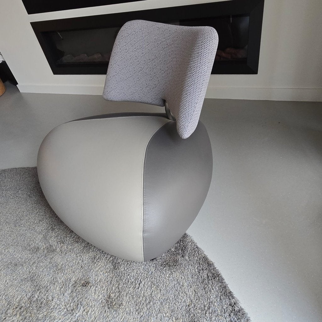 Leolux Pallone fauteuil – stof & leder, Ophalen, 75 tot 100 cm, Zo goed als nieuw, Leer