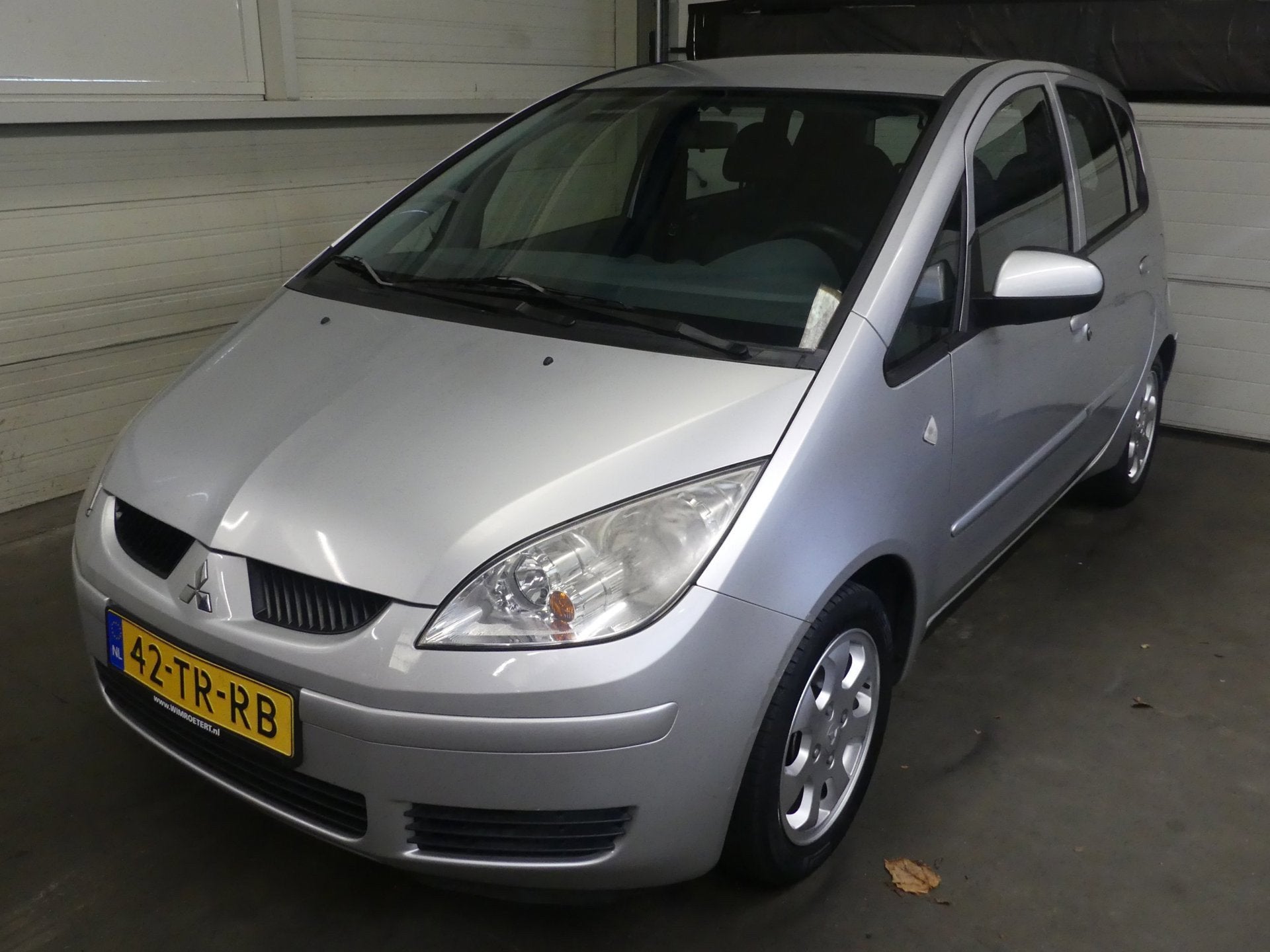 Mitsubishi Colt 1.3 Invite - Trekhaak - Airco, Dealer onderhouden, Stof, Gebruikt, 31 €/maand
