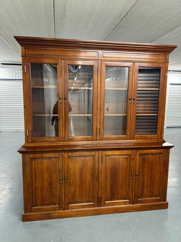 Eichholtz “English Library” Eikenhouten Boekenkast #K36, Huis en Inrichting, Met deur(en), 200 cm of meer, Eicholtz, Eikenhout