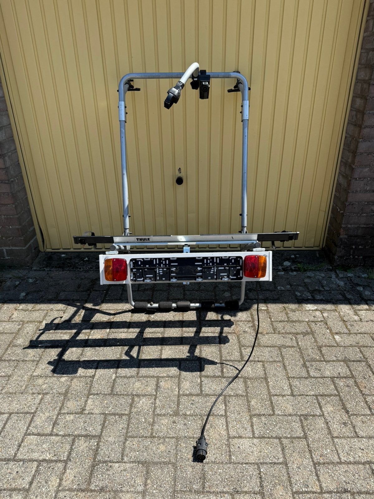 Thule fietsendrager voor achterklep bestelauto of camper, Ophalen, 2 fietsen, Gebruikt, Achterklepdrager