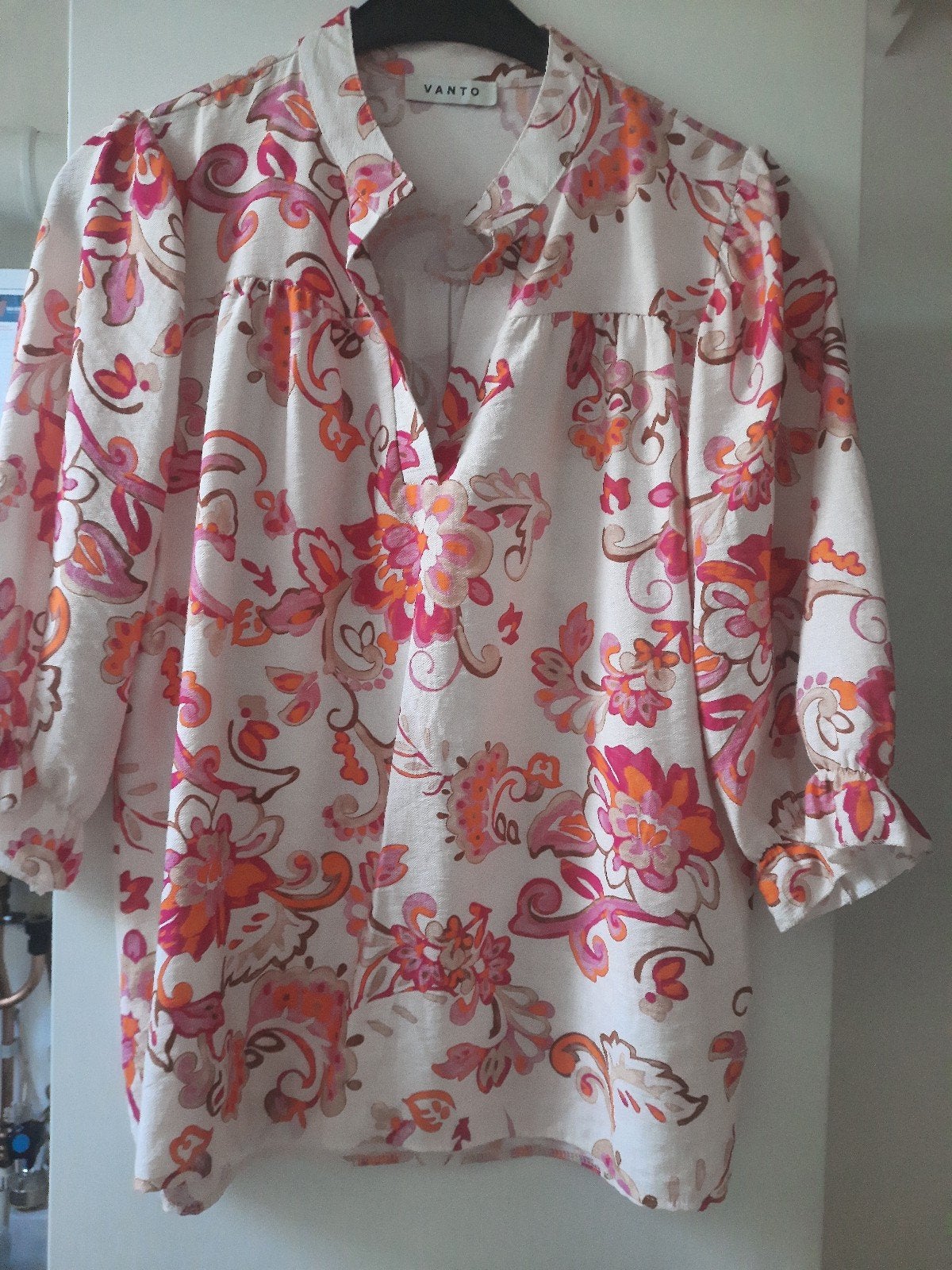 Super mooie blouse Vanto 1 maat, Ophalen of Verzenden, Zo goed als nieuw