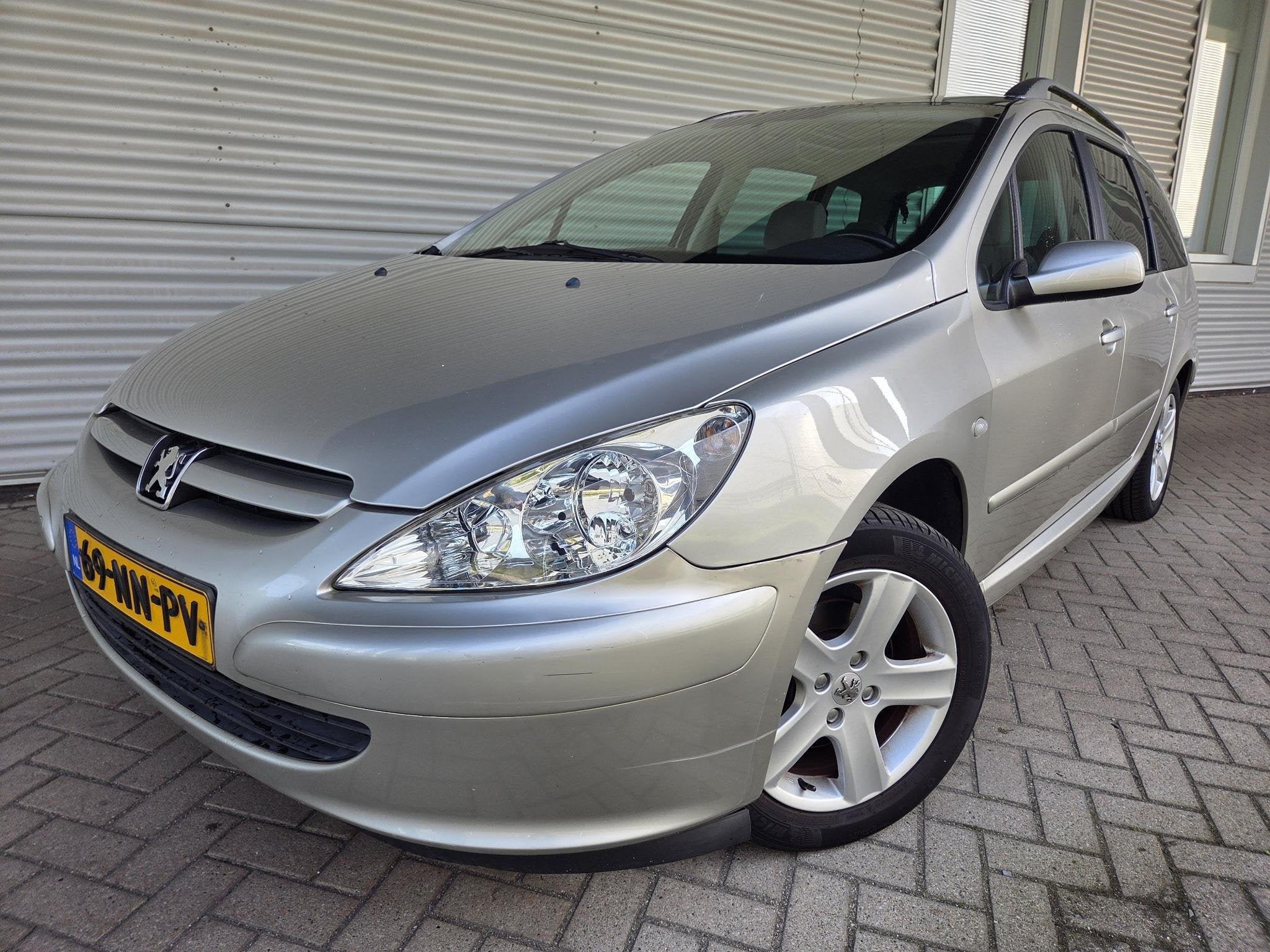 Peugeot 307 SW 2.0 16V Pack, Voorwielaandrijving, Gebruikt, 4 cilinders, 715 kg
