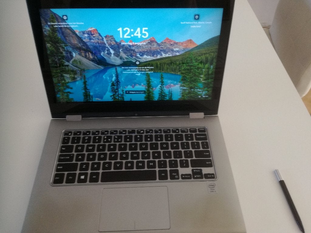 Laptop Dell Insperion 13, i5, met pen, touchscreen, W11PRO, 256 GB, 2 tot 3 Ghz, Qwerty, 8 GB
