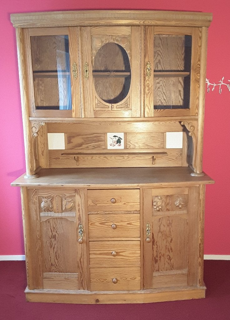 Antieke grenen buffetkast, Ophalen