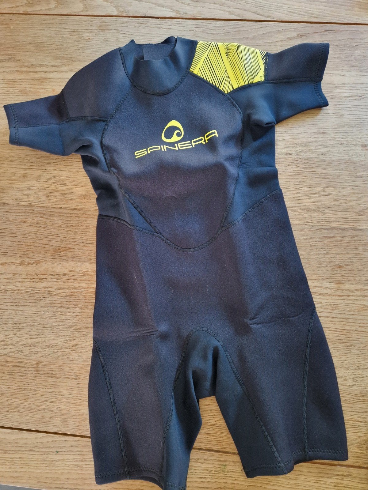 Spinera Wetsuit Kinderen - Kort model maat xl, Watersport en Boten, Wetsuit, Kind, Ophalen of Verzenden, Zo goed als nieuw
