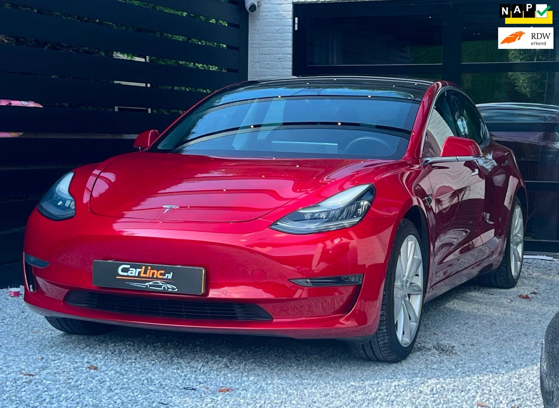 Tesla Model 3 Standard RWD Plus 60 kWh | NIEUWE ACCU!, Auto's, Automaat, Achterwielaandrijving, 40 min, Origineel Nederlands