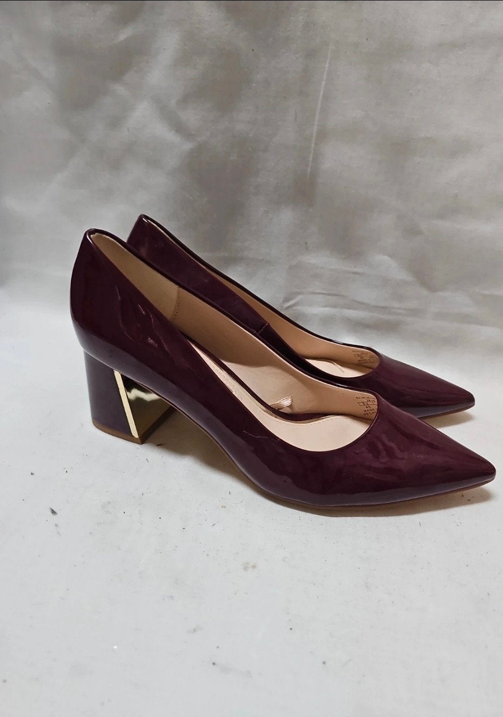 Zara Basic Pumps Bordeauxrood Lakleer Maat 40, Ophalen of Verzenden, Zo goed als nieuw, Rood
