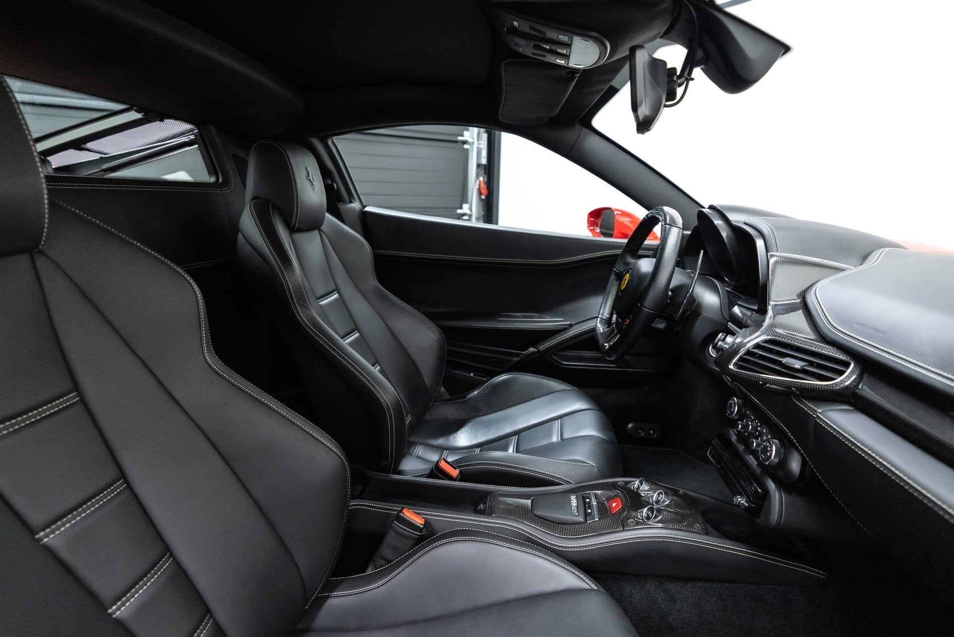 Ferrari 458 4.5 V8 Italia BTW auto, Rosso Corsa, Carbon, Ori, Auto's, Gebruikt, Startonderbreker, Bedrijf, 2 stoelen