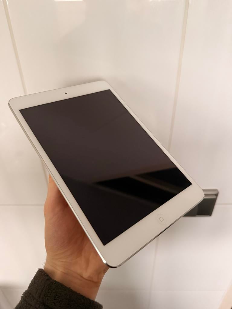 iPad Mini, Computers en Software, Apple iPads, Ophalen, Gebruikt, Wit, 7 inch of minder
