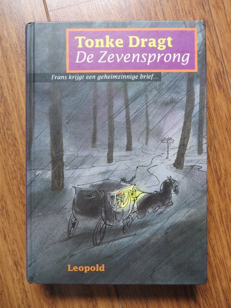 De zevensprong (A7), Ophalen of Verzenden, Zo goed als nieuw, Fictie algemeen