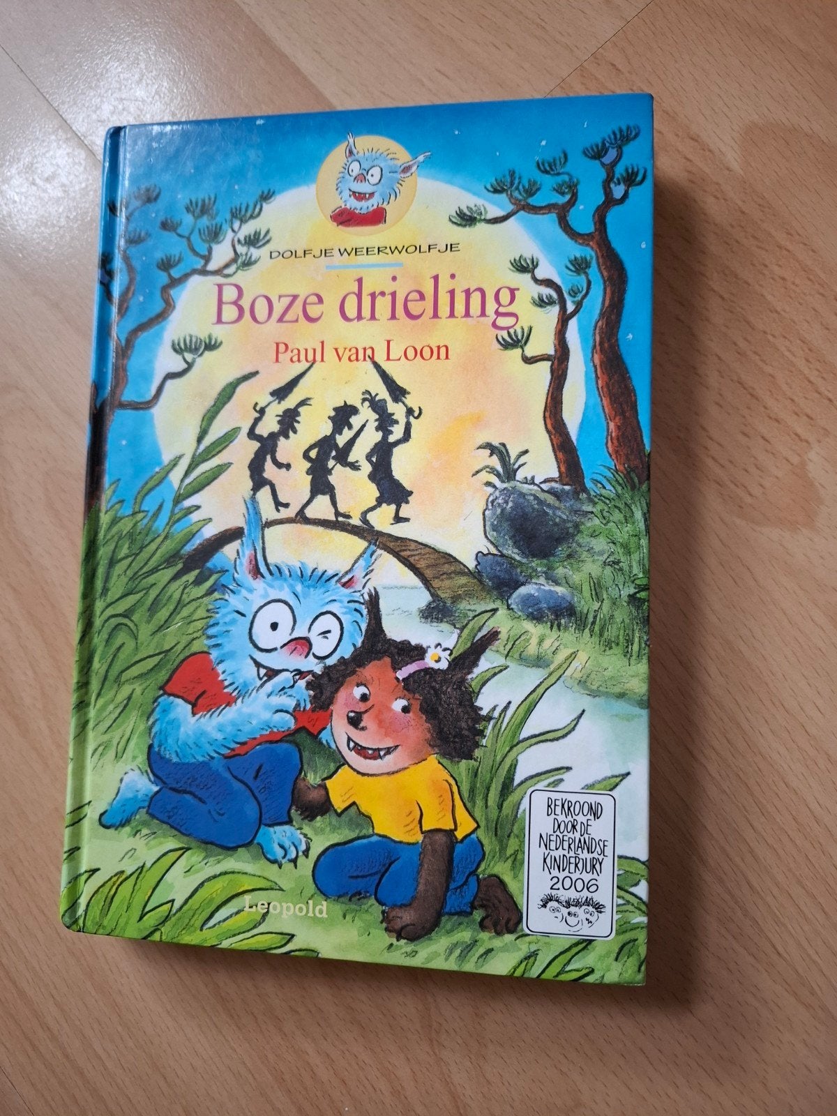 Paul van loon Boze drieling, Ophalen of Verzenden, Zo goed als nieuw, Fictie algemeen