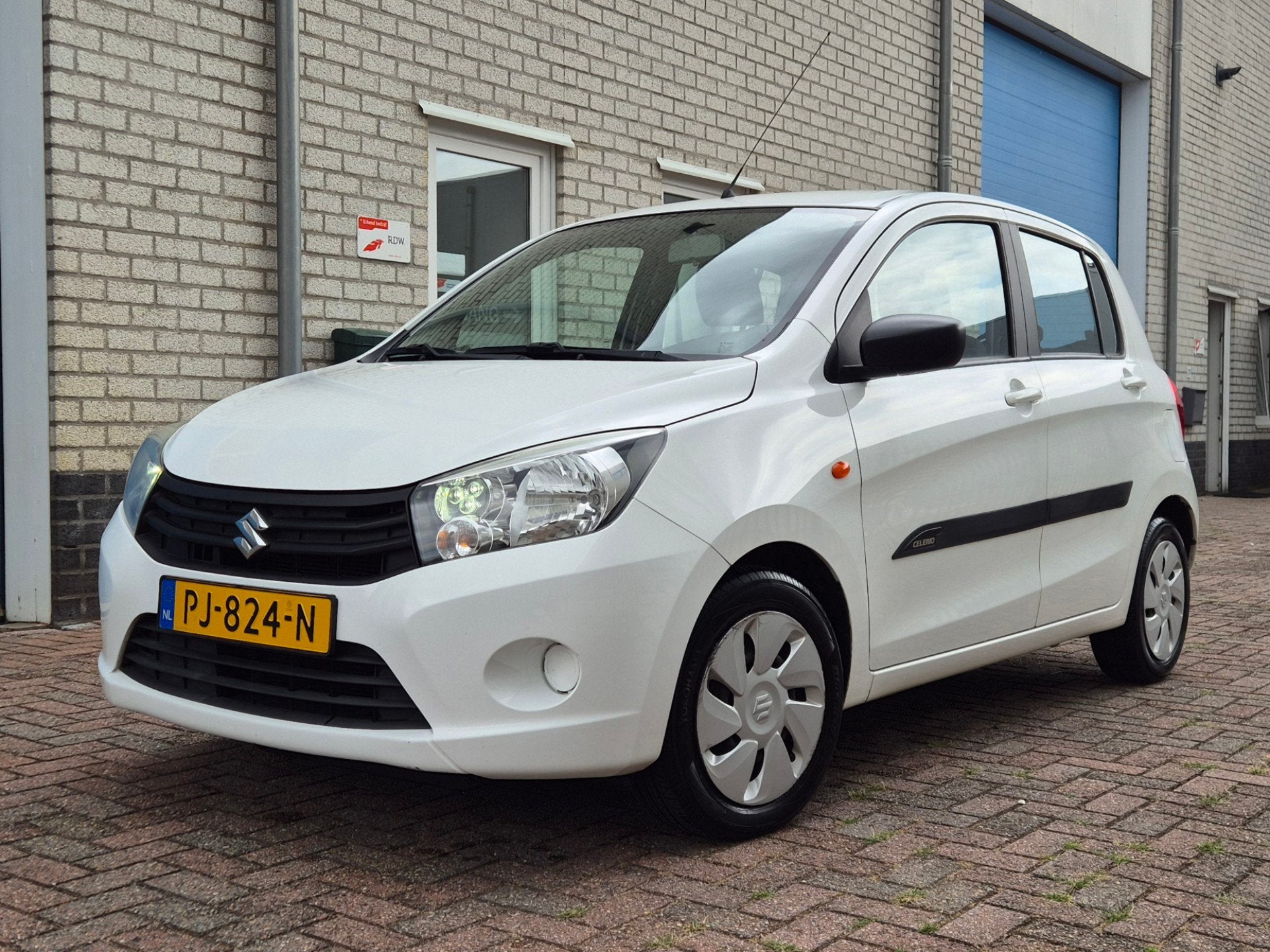Suzuki Celerio 1.0 Comfort Airco-Led-Dealer Onderhouden-NAP, 28 km/l, Gebruikt, Euro 6, 400 kg